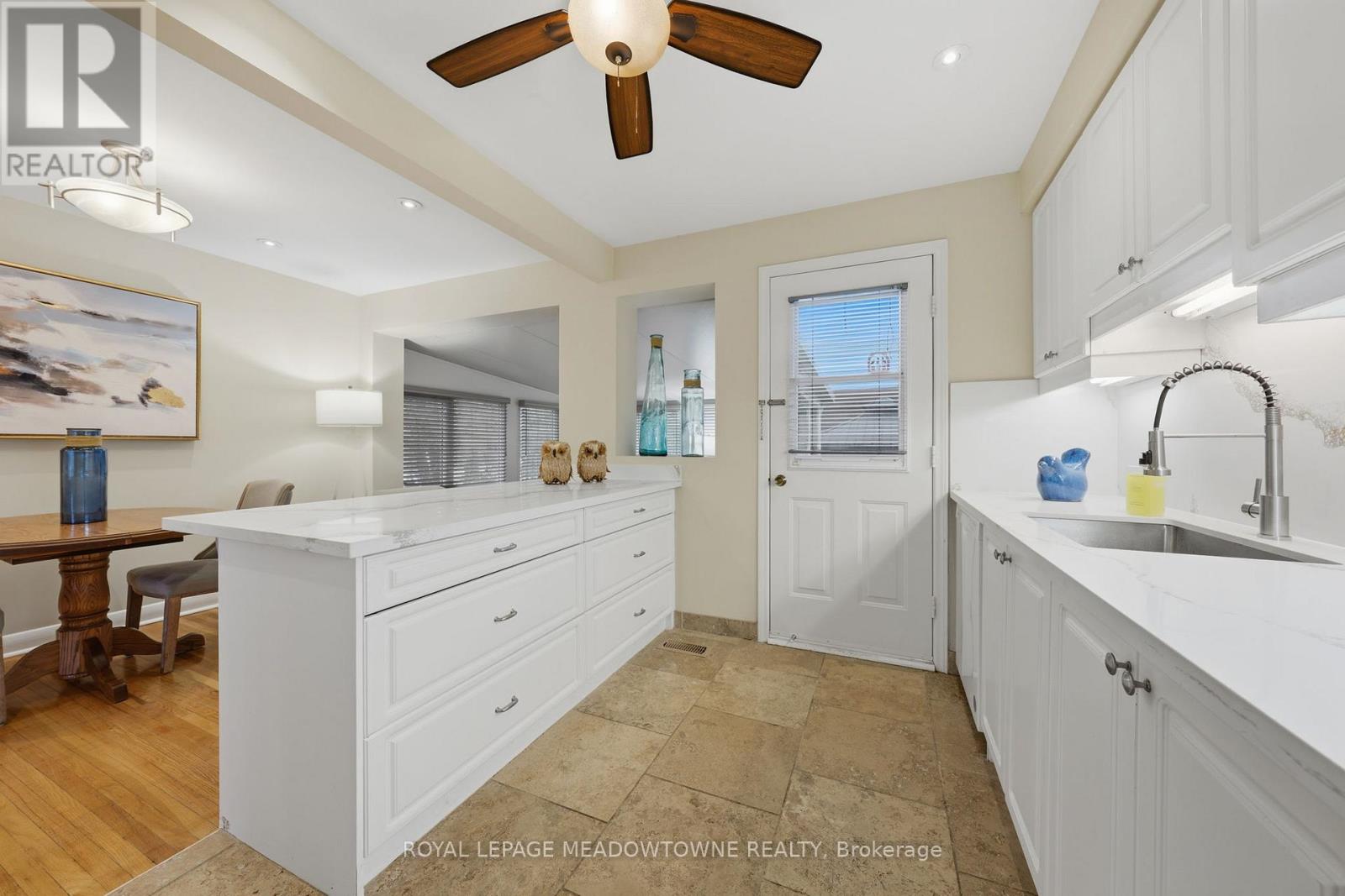 30 Lesbury Avenue, Brampton, Ontario  L6W 3A4 - Photo 14 - W12949532