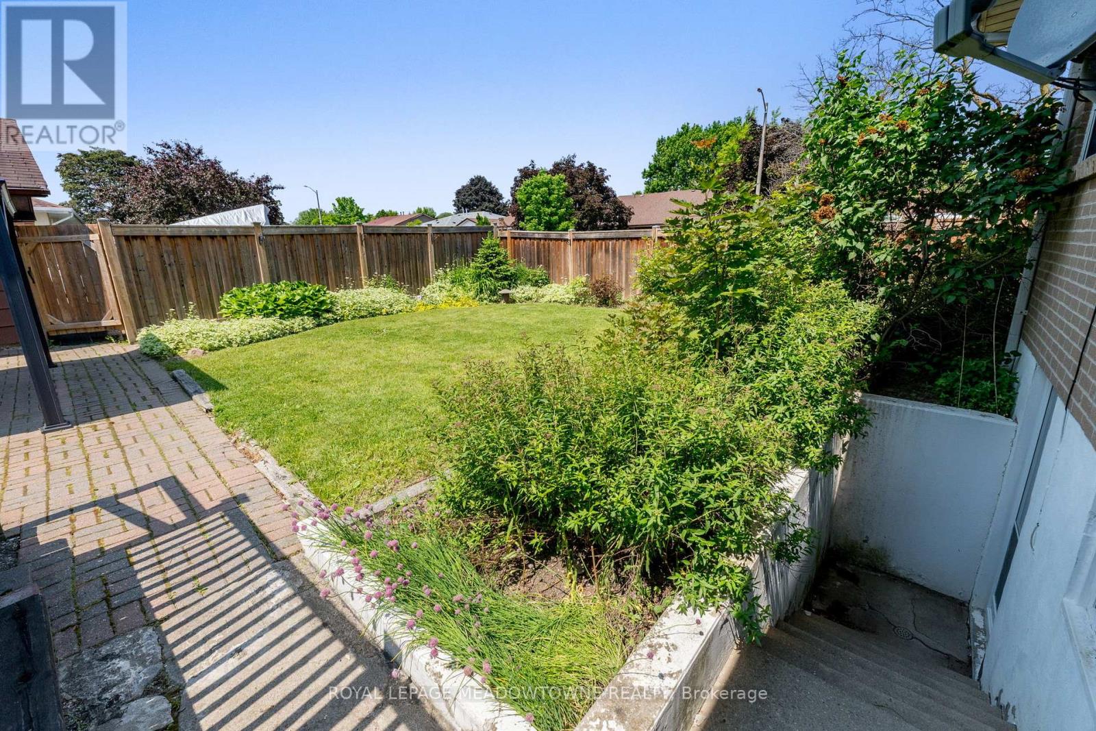 30 Lesbury Avenue, Brampton, Ontario  L6W 3A4 - Photo 27 - W12949532