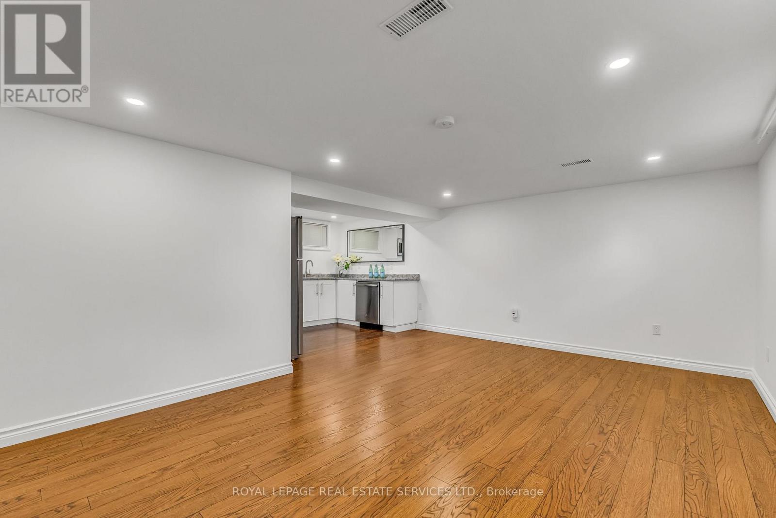 #lower - 509 Pinedale Avenue, Burlington, Ontario  L7L 3W3 - Photo 18 - W12949540