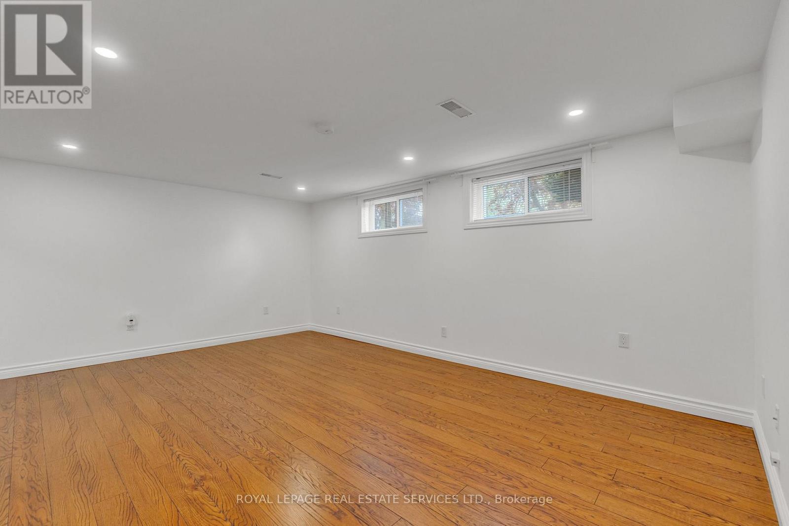 #lower - 509 Pinedale Avenue, Burlington, Ontario  L7L 3W3 - Photo 20 - W12949540