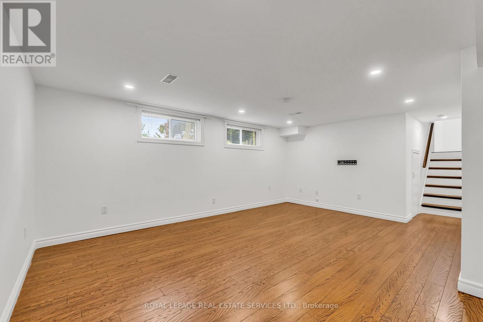 #lower - 509 Pinedale Avenue, Burlington, Ontario  L7L 3W3 - Photo 23 - W12949540