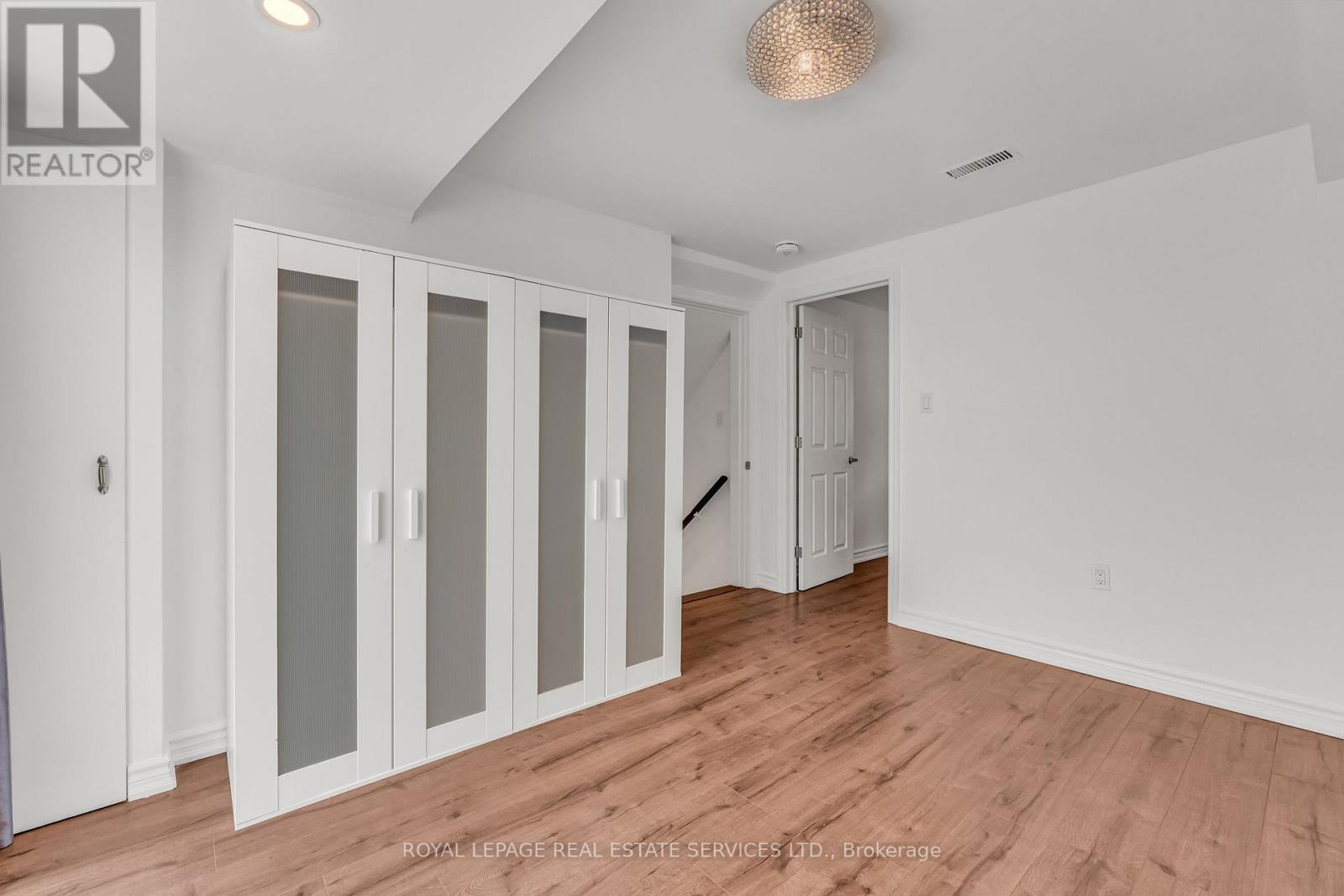 #lower - 509 Pinedale Avenue, Burlington, Ontario  L7L 3W3 - Photo 6 - W12949540