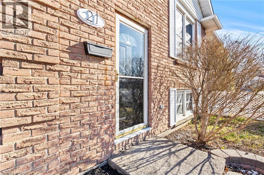 121 Rockwood Avenue, St. Catharines, Ontario  L2P 3S1 - Photo 6 - 40814886