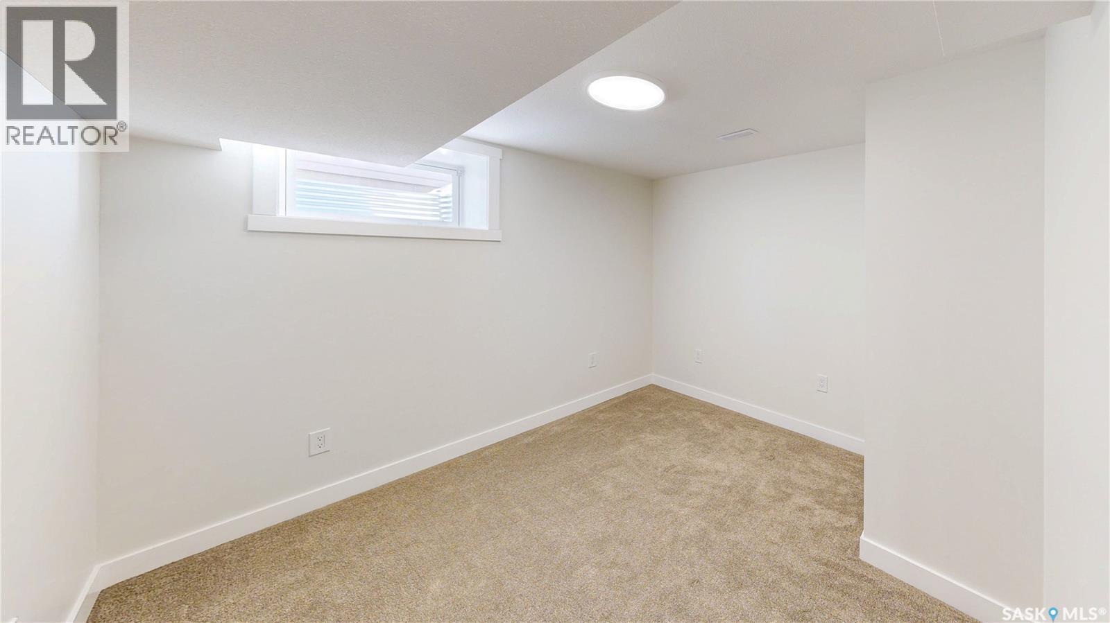 3022 Lacon Street, Regina, Saskatchewan  S4N 2A8 - Photo 38 - SK031870