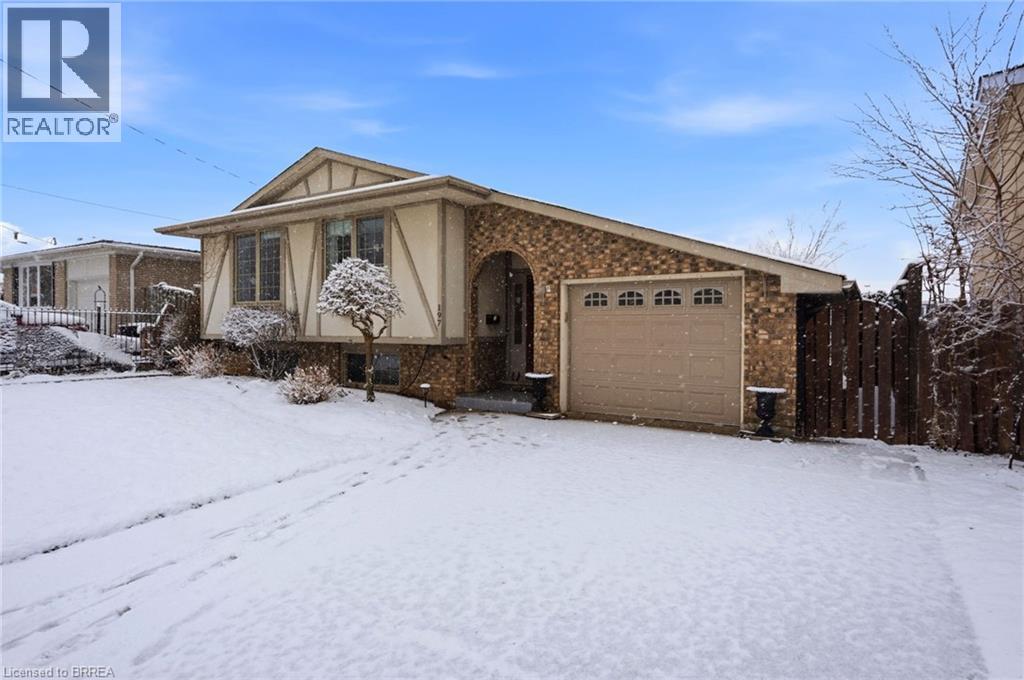 197 Hanover Place, Hamilton, Ontario  L8K 6B4 - Photo 2 - 40817112