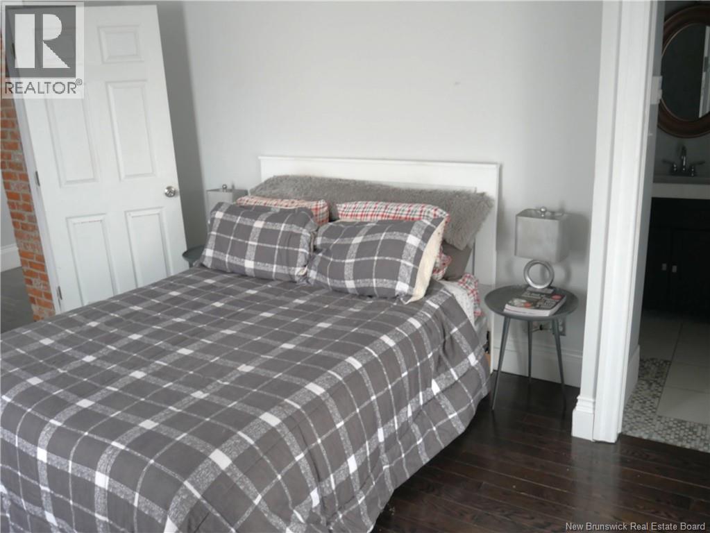 118 Victoria St, Woodstock, New Brunswick  E7M 3A5 - Photo 22 - NB136390