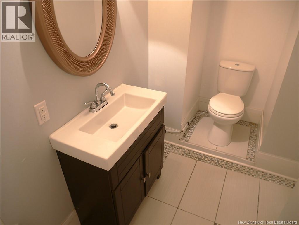 118 Victoria St, Woodstock, New Brunswick  E7M 3A5 - Photo 25 - NB136390