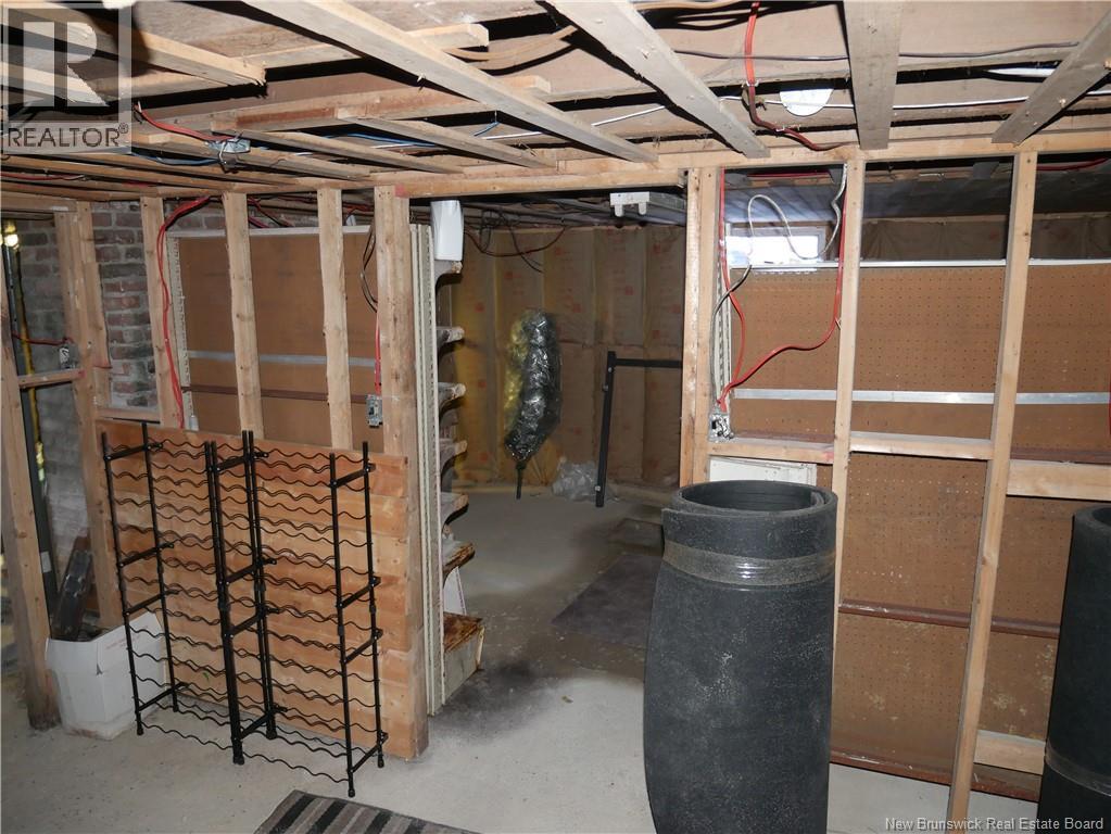 118 Victoria St, Woodstock, New Brunswick  E7M 3A5 - Photo 36 - NB136390