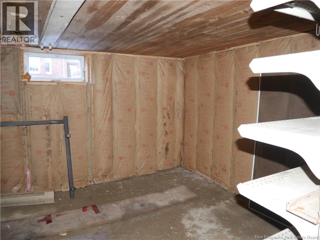 118 Victoria St, Woodstock, New Brunswick  E7M 3A5 - Photo 39 - NB136390