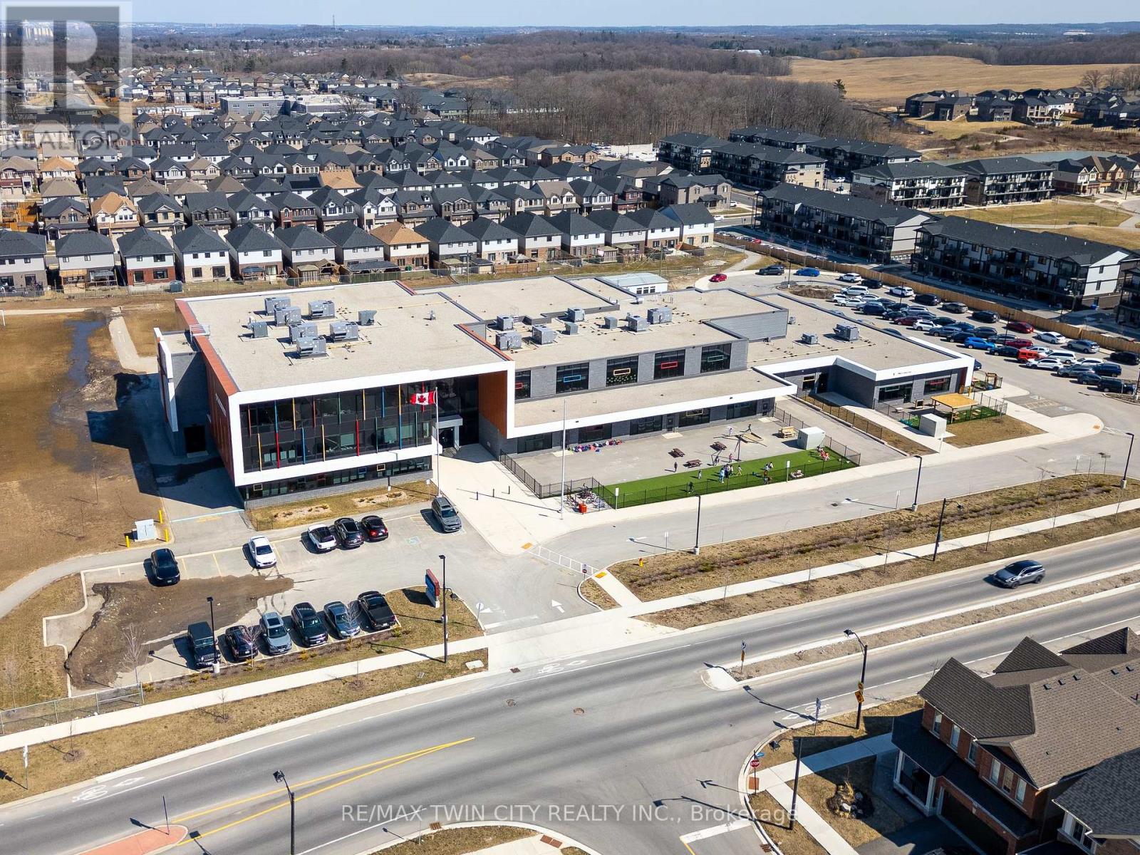 68 - 1684 Fischer Hallman Road, Kitchener, Ontario  N2R 0H6 - Photo 44 - X12949402