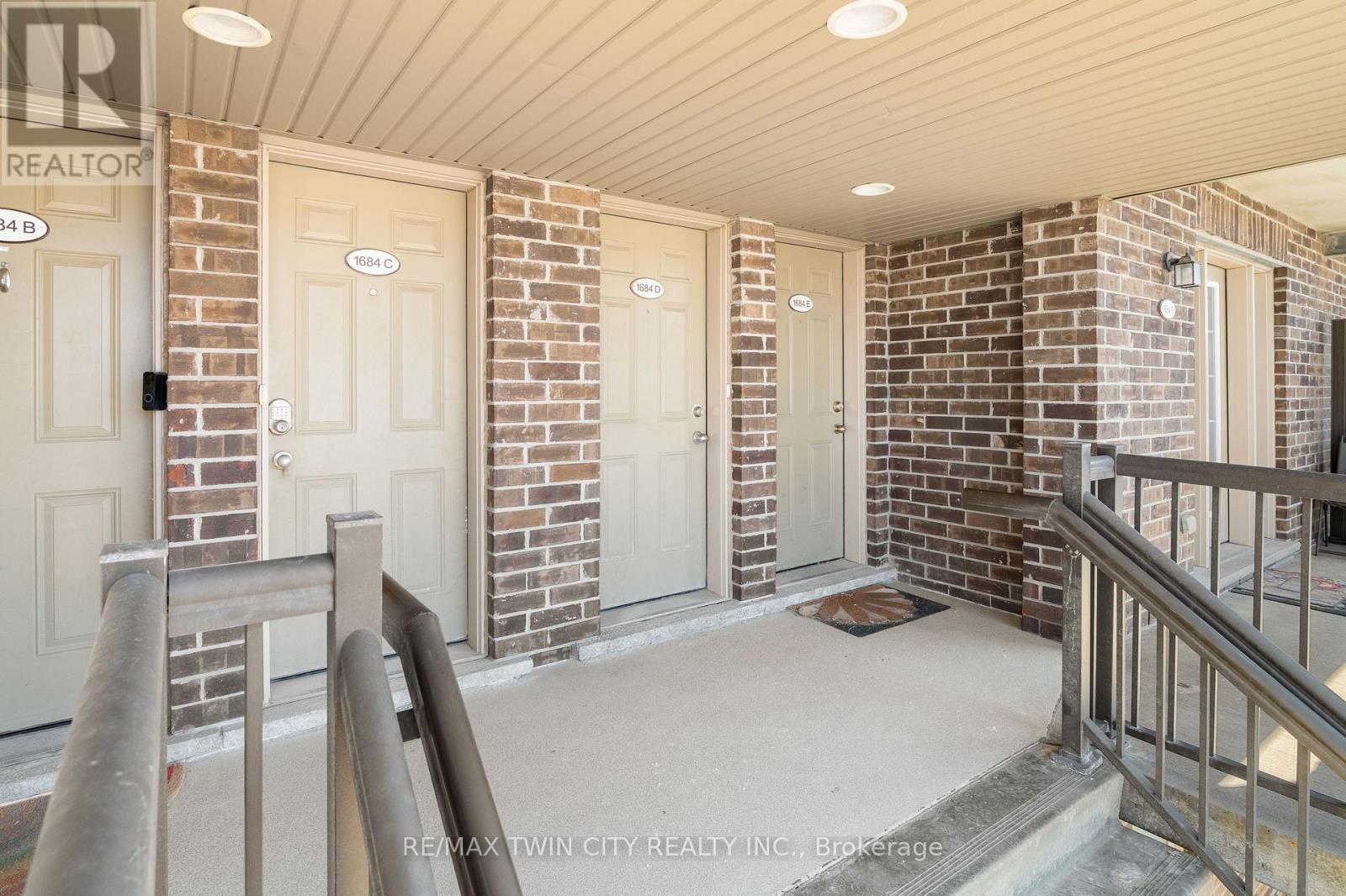 68 - 1684 Fischer Hallman Road, Kitchener, Ontario  N2R 0H6 - Photo 5 - X12949402