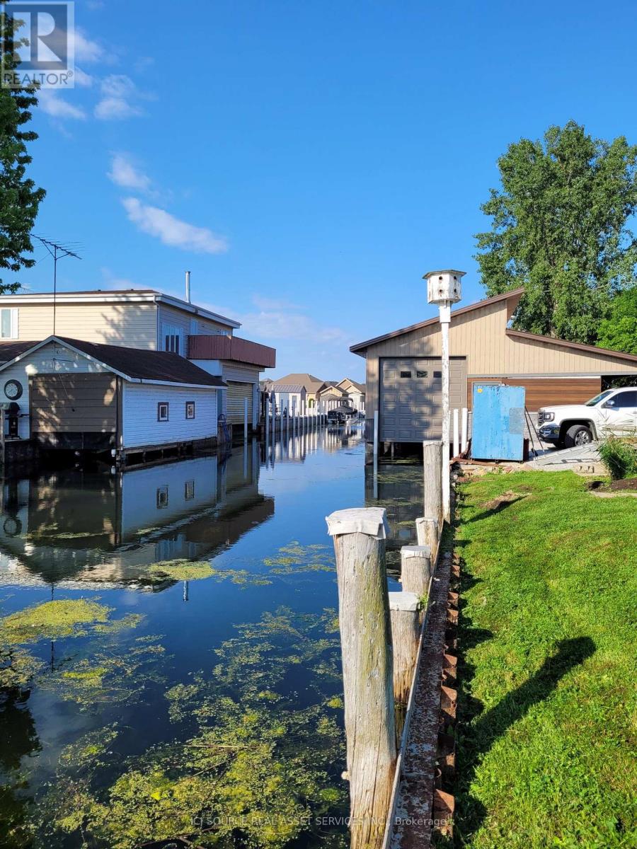 14 Tackel Line, Chatham-Kent, Ontario  N0P 1L0 - Photo 2 - X12949410