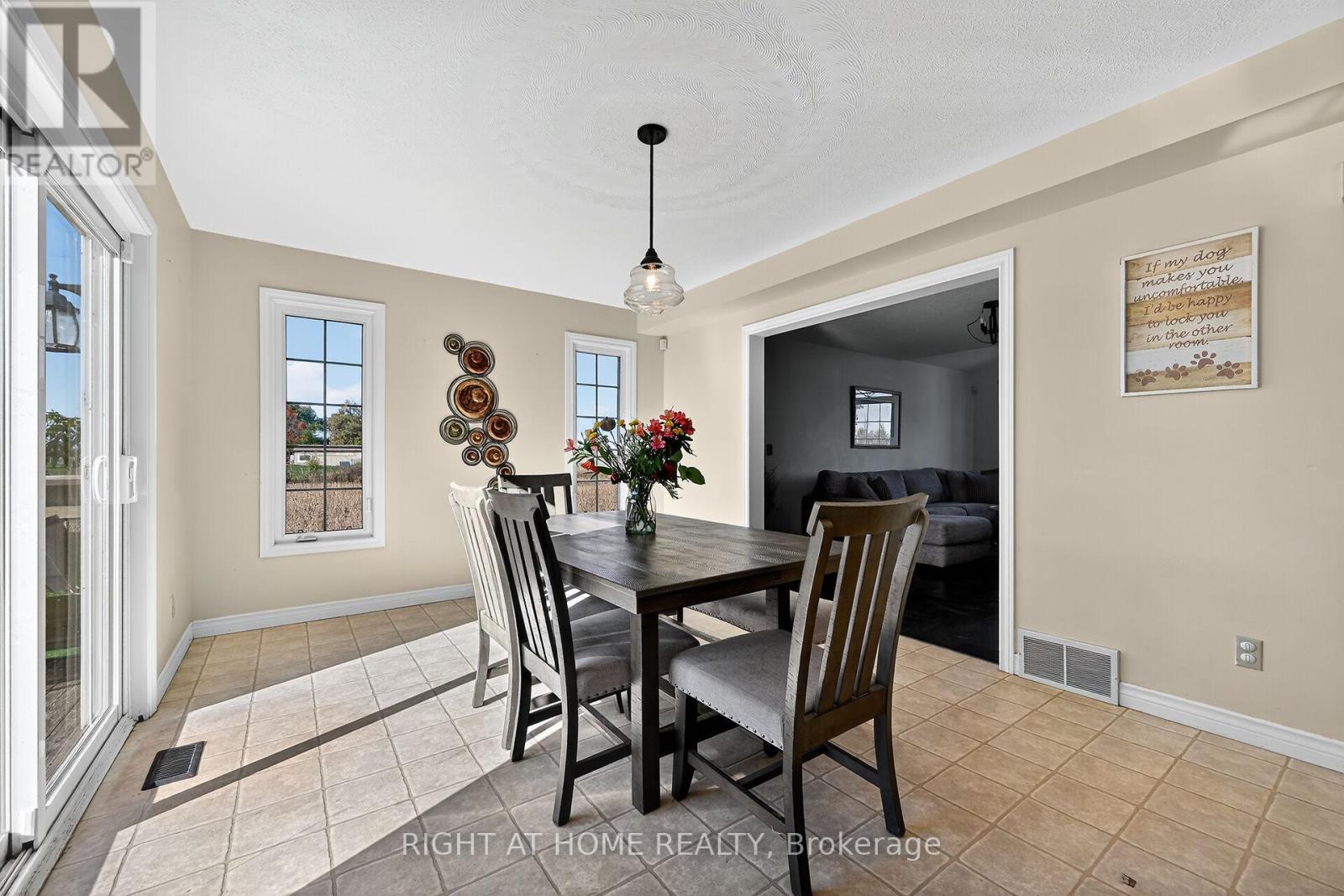 8 Talbot Road, Haldimand, Ontario  N0A 1C0 - Photo 14 - X12949488