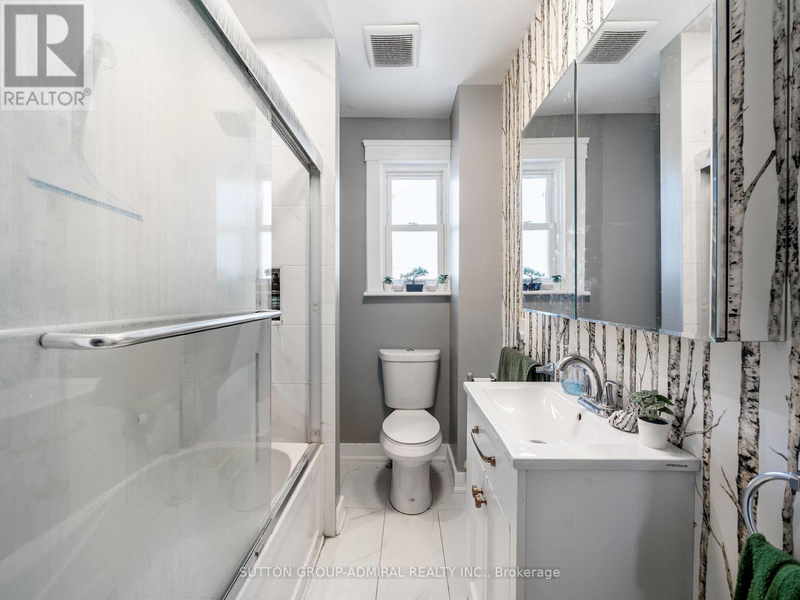 76 Grey Street, Brantford, Ontario  N3T 2T5 - Photo 10 - X12949498