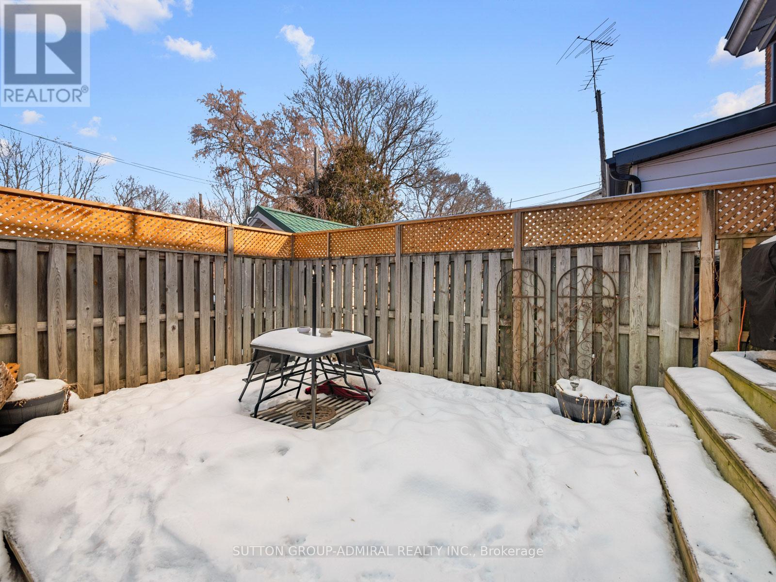 76 Grey Street, Brantford, Ontario  N3T 2T5 - Photo 16 - X12949498