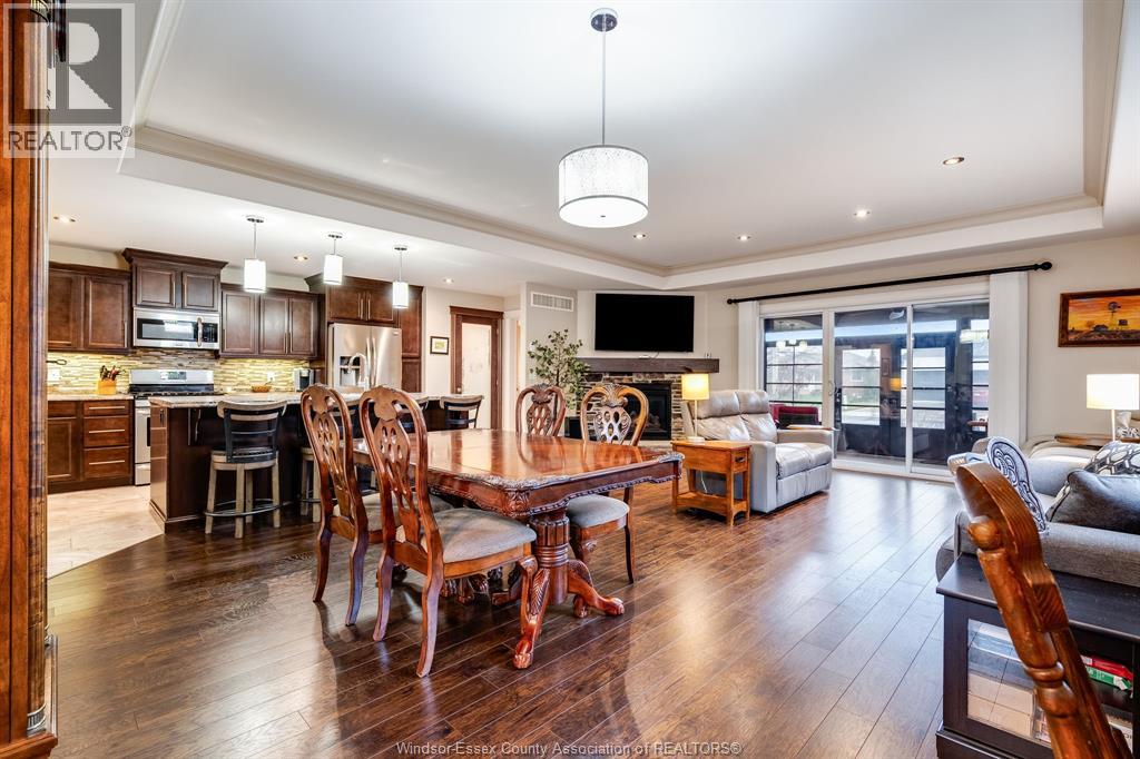 33 Robin Court, Kingsville, Ontario N9Y 0E1 - Photo 2 - 26006665