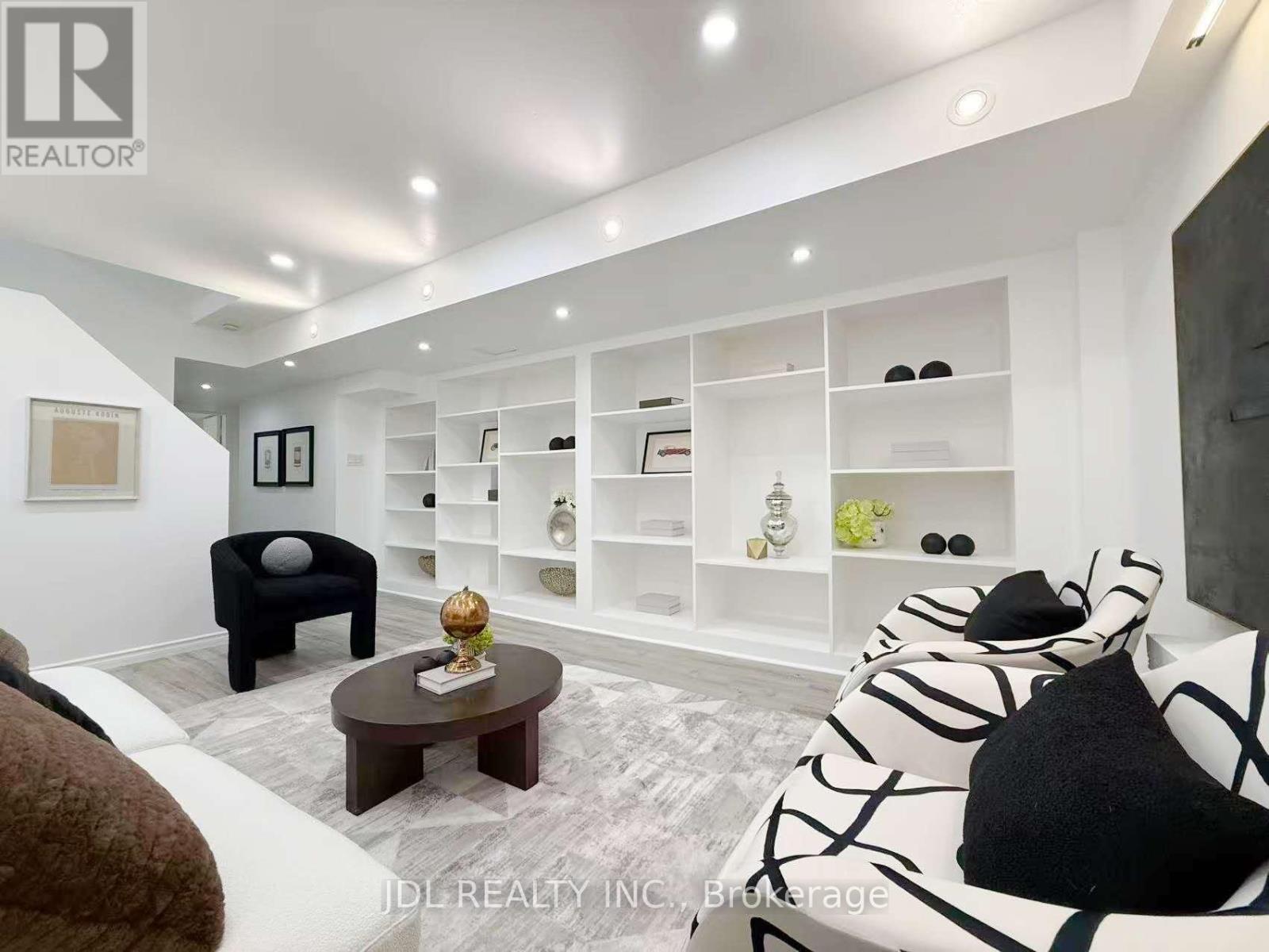 54 Joseph Glover Avenue, Markham, Ontario  L6C 3G5 - Photo 37 - N12948886