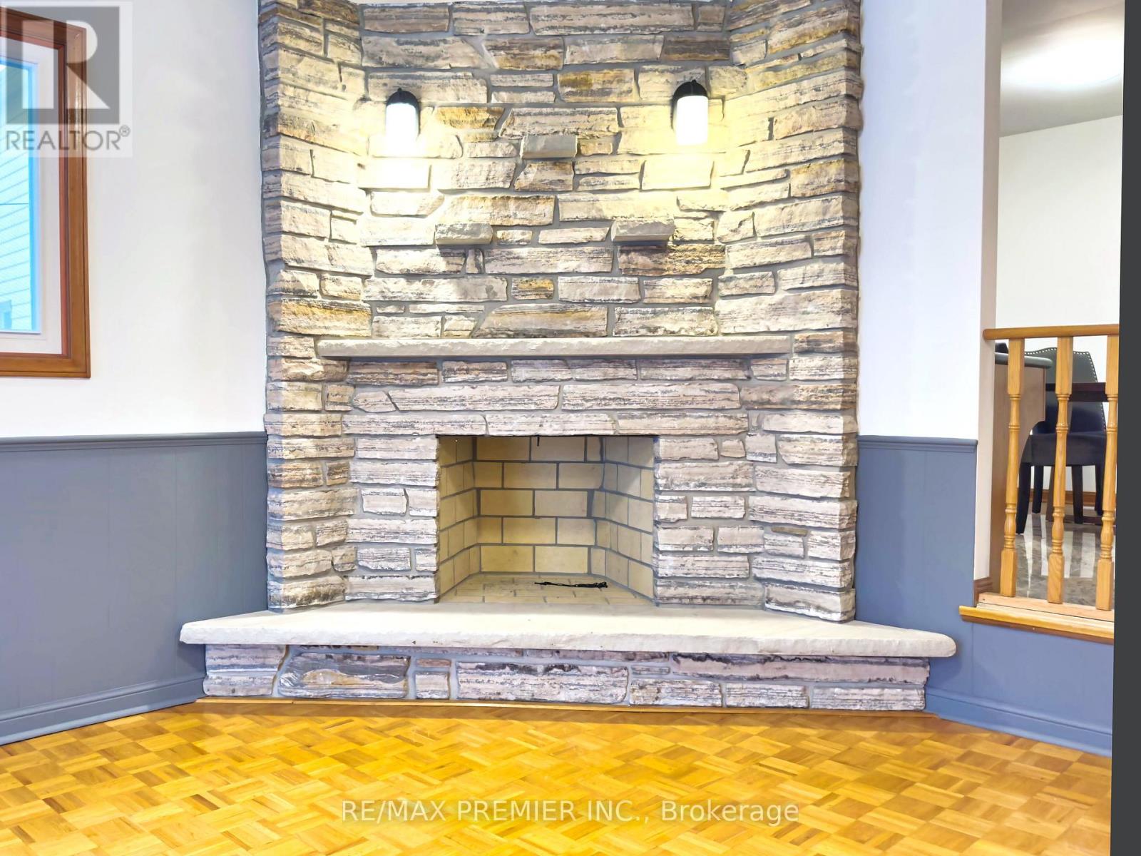 56 Fairchild Avenue, Toronto, Ontario  M2M 1T7 - Photo 18 - C12798332