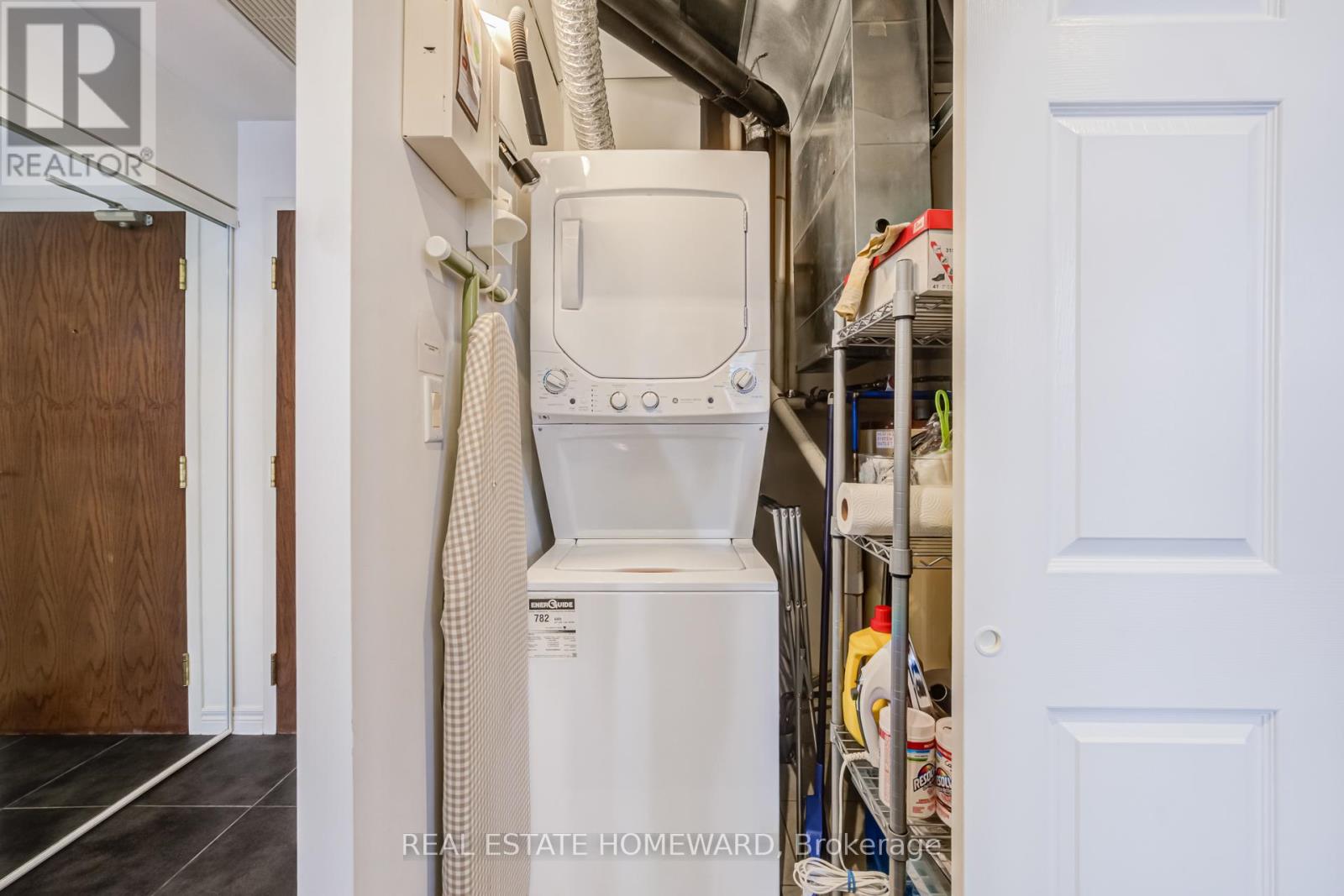 702 - 135 Maitland Street, Toronto, Ontario  M4Y 1E5 - Photo 42 - C12941344