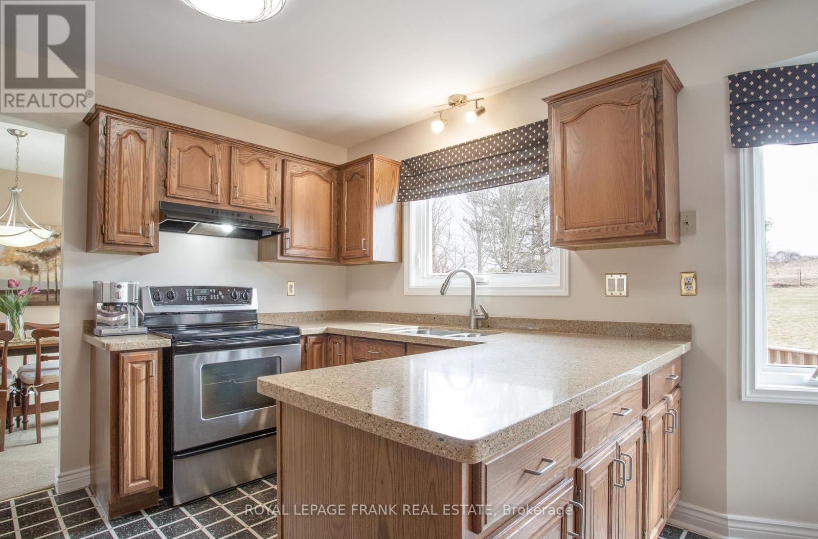 85 Ambleside Drive, Scugog, Ontario  L9L 1B4 - Photo 19 - E12949572