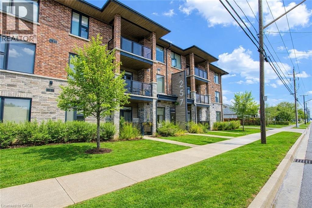 257 Millen Road Unit# 205, Stoney Creek, Ontario  L8E 2H1 - Photo 2 - 40816964