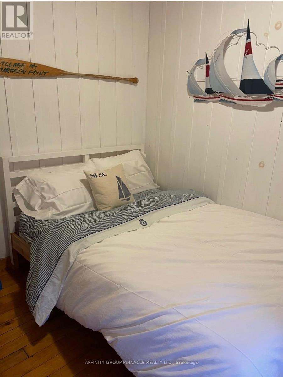 21 Third Street, Kawartha Lakes, Ontario  K0M 1N0 - Photo 11 - X12949796