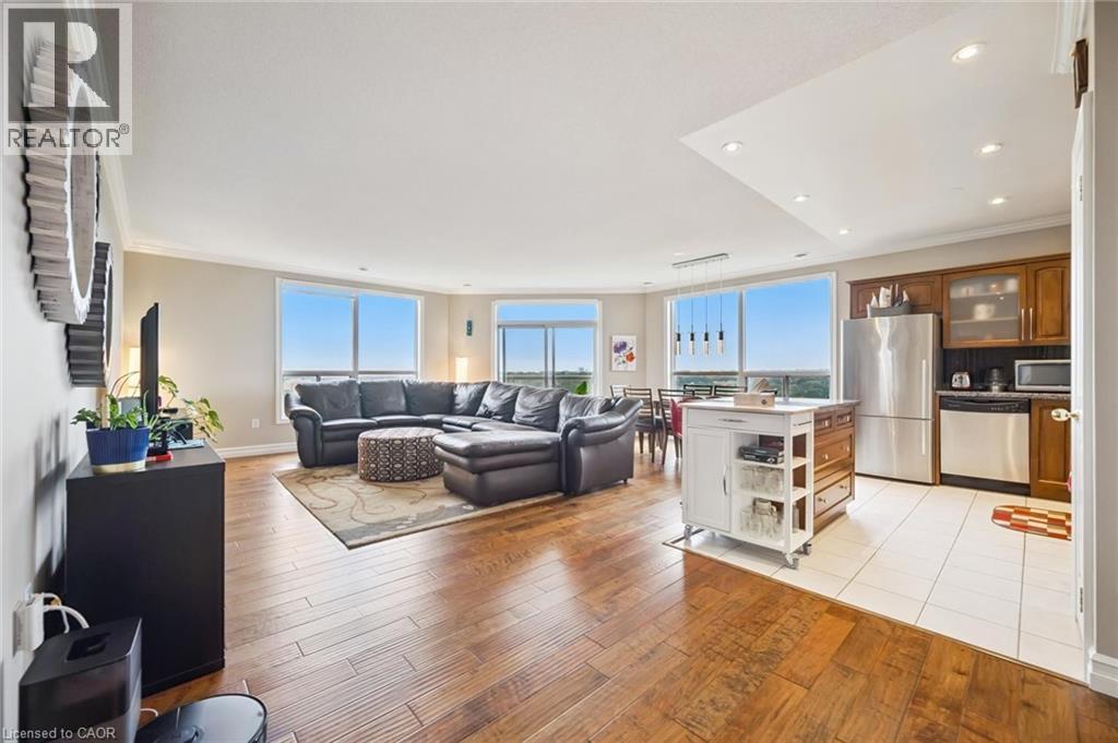 255 Keats Way Unit# 1303, Waterloo, Ontario  N2L 6N6 - Photo 5 - 40807167