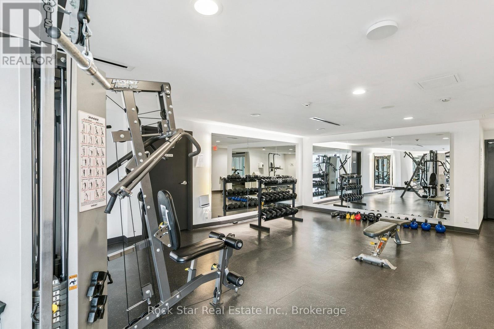 227 - 1940 Ironstone Drive, Burlington, Ontario  L7L 0E4 - Photo 34 - W12948864