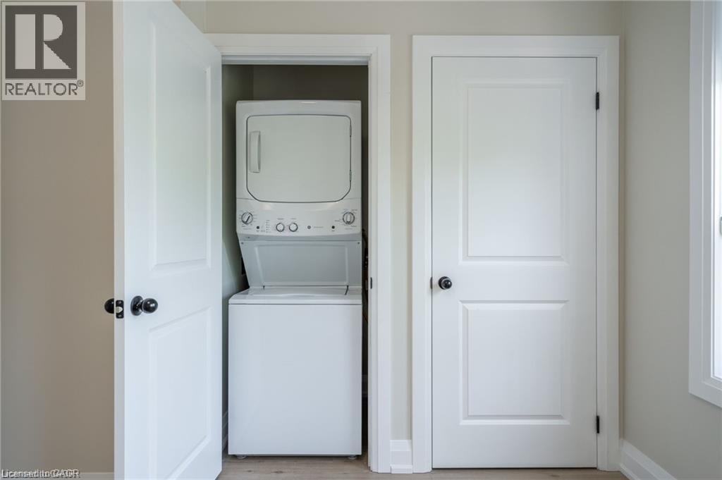 9 Munn Street Unit# A, Hamilton, Ontario  L8V 1J8 - Photo 8 - 40816531