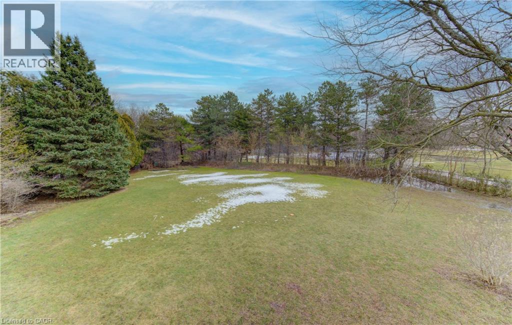 395 Warrington Drive, Waterloo, Ontario  N2L 2P7 - Photo 47 - 40817115