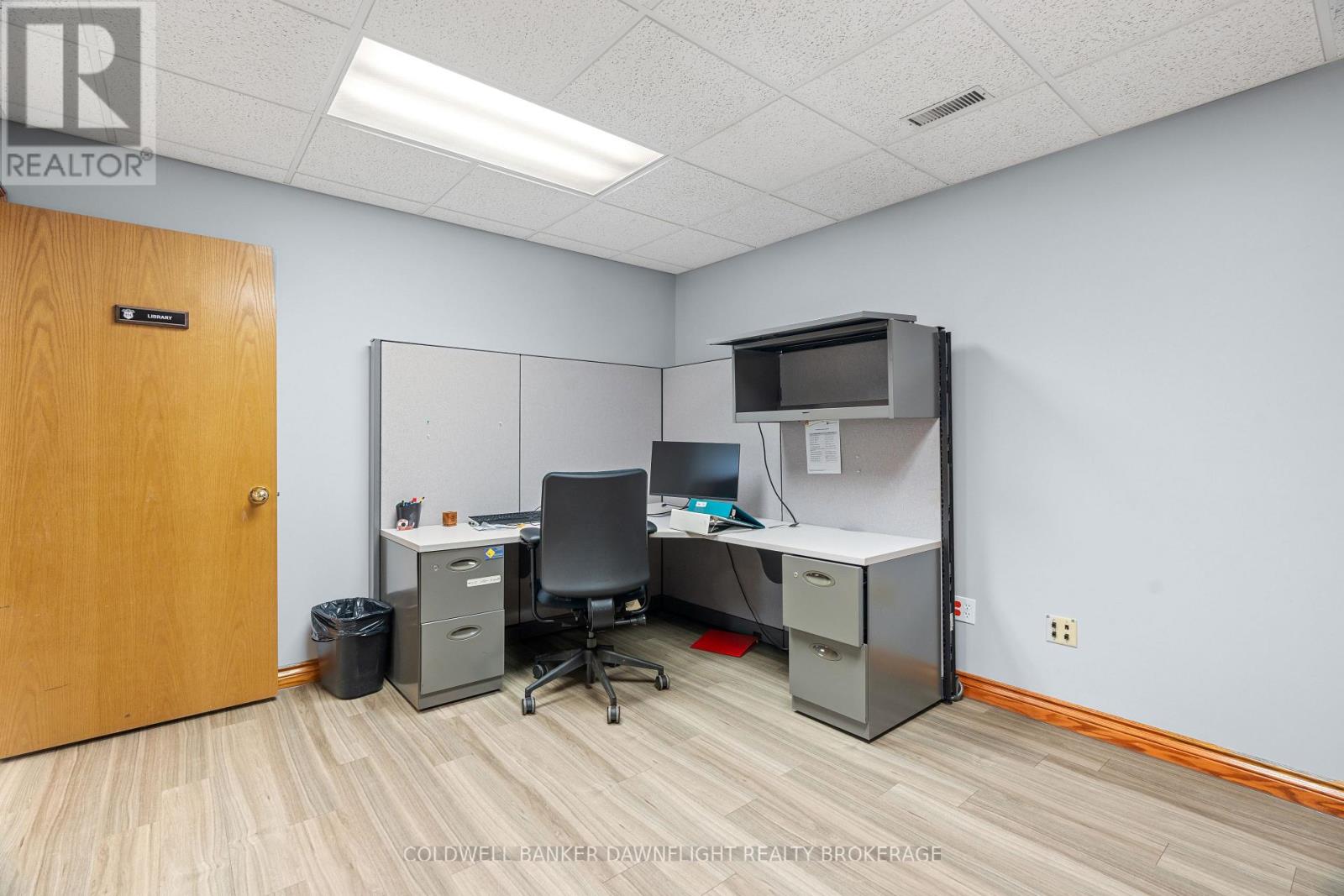 69219 Victoria Drive, South Huron, Ontario  N0M 1K0 - Photo 10 - X12949642