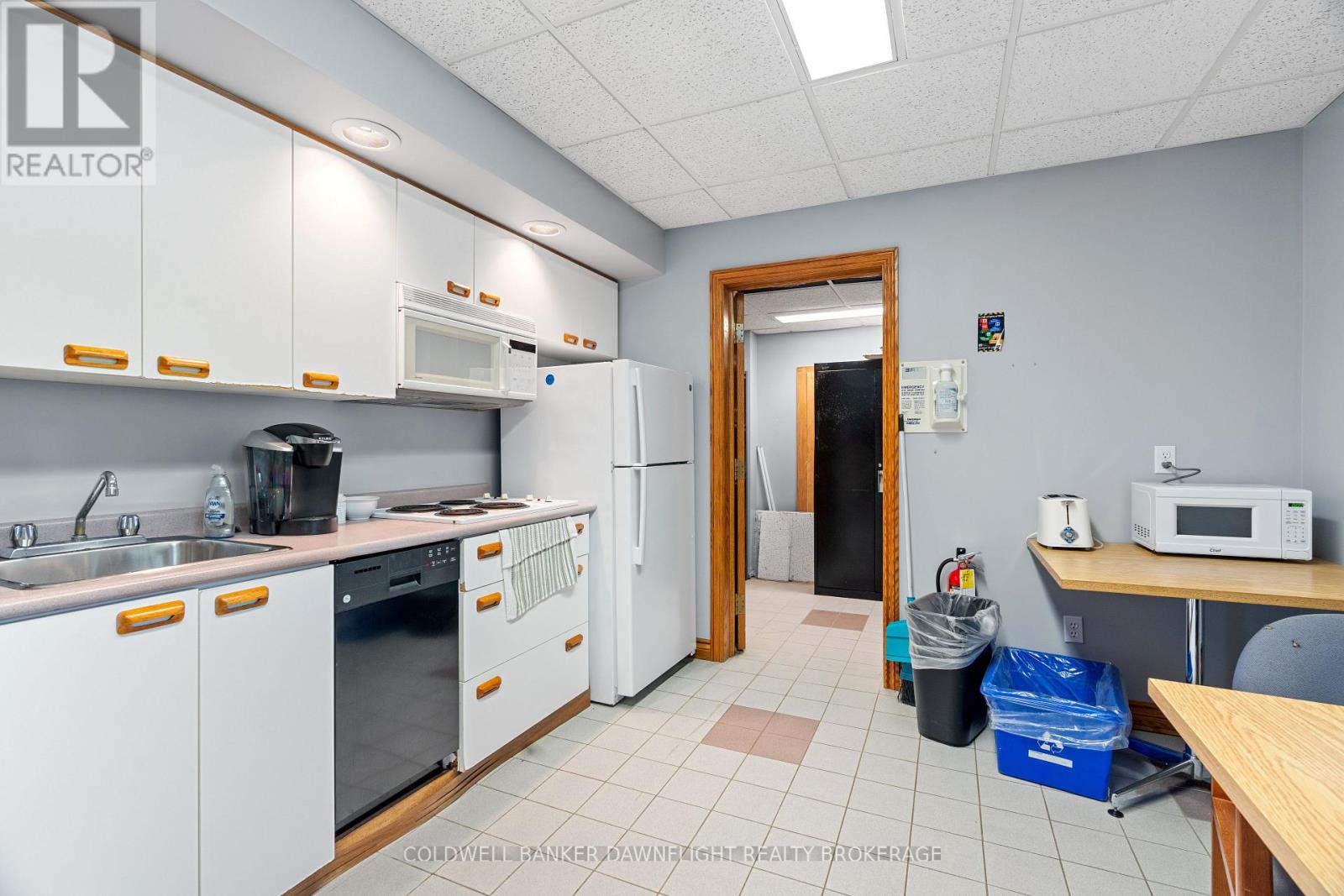 69219 Victoria Drive, South Huron, Ontario  N0M 1K0 - Photo 18 - X12949642