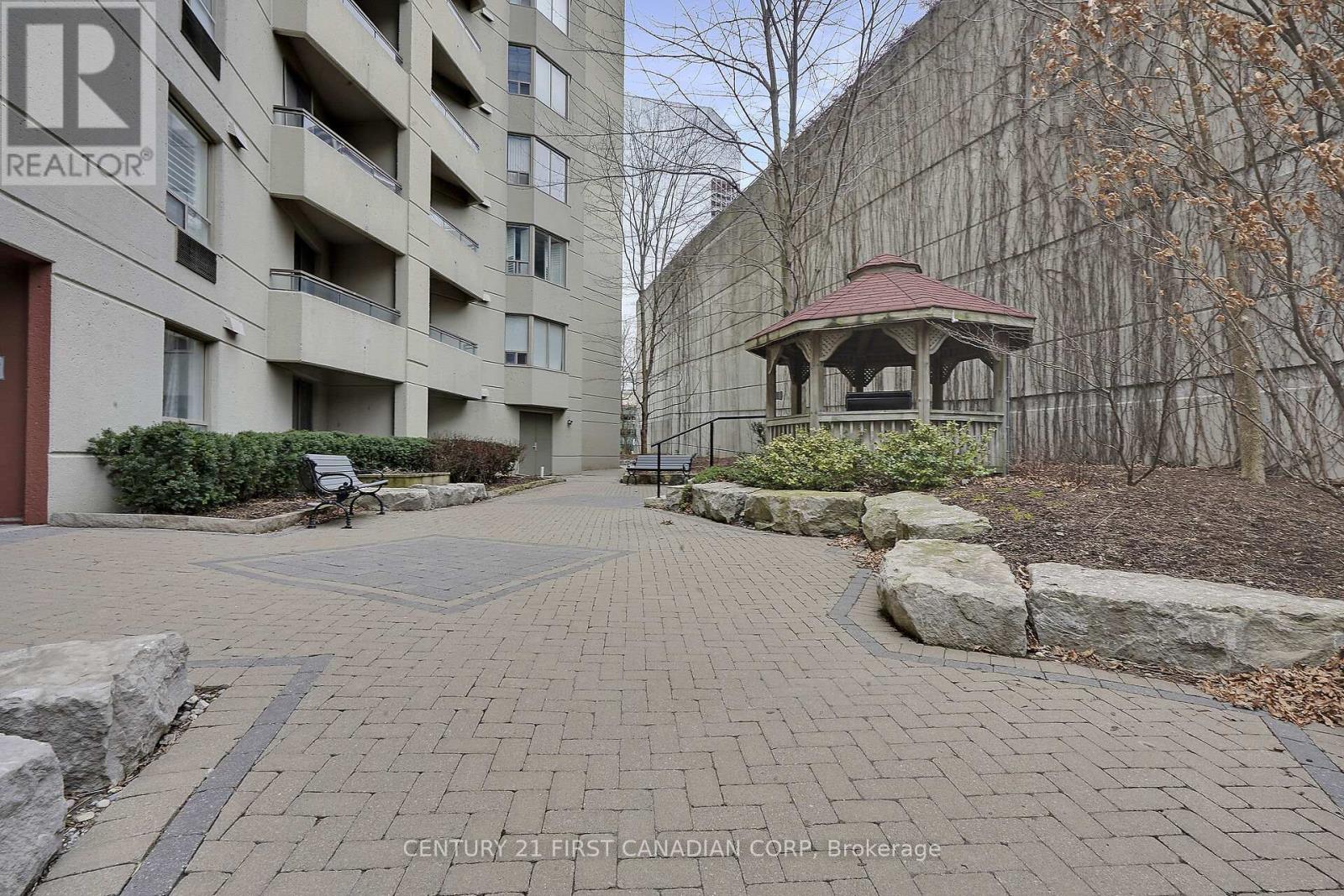 402 - 500 Talbot Street, London East, Ontario  N6A 2S3 - Photo 6 - X12949906