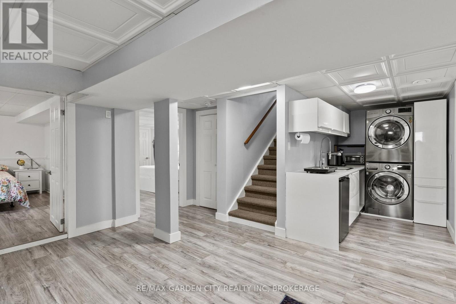 629 Penner Street, Niagara-On-The-Lake, Ontario  L0S 1T0 - Photo 20 - X12938270