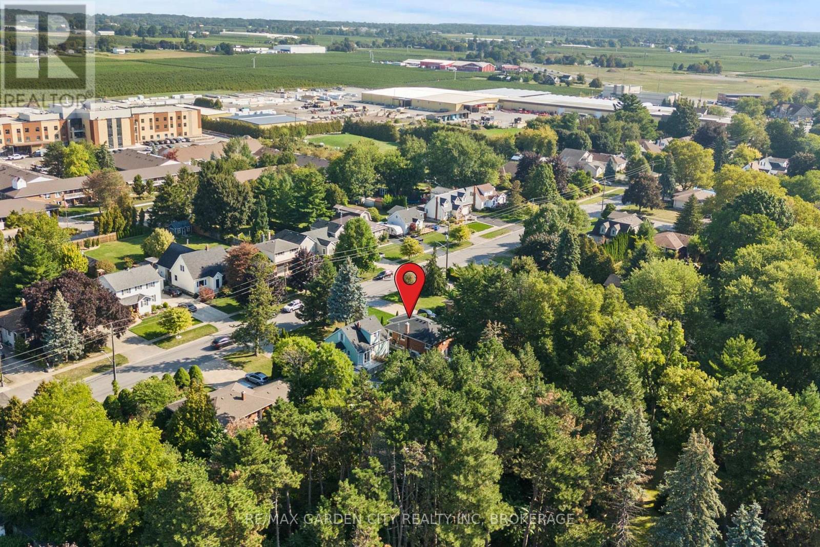 629 Penner Street, Niagara-On-The-Lake, Ontario  L0S 1T0 - Photo 38 - X12938270