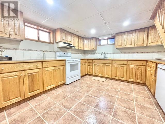 6902 Dell Avenue, Niagara Falls, Ontario  L2G 4V8 - Photo 16 - X12946440