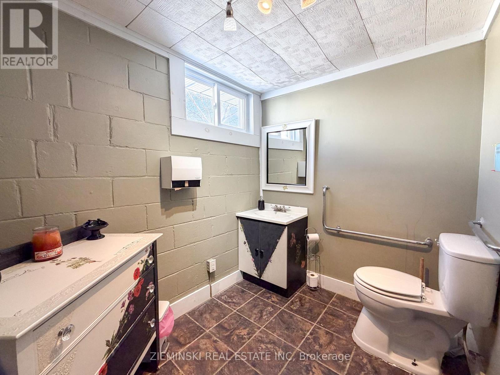 338 Main Street, Iroquois Falls, Ontario  P0K 1G0 - Photo 11 - T12949862