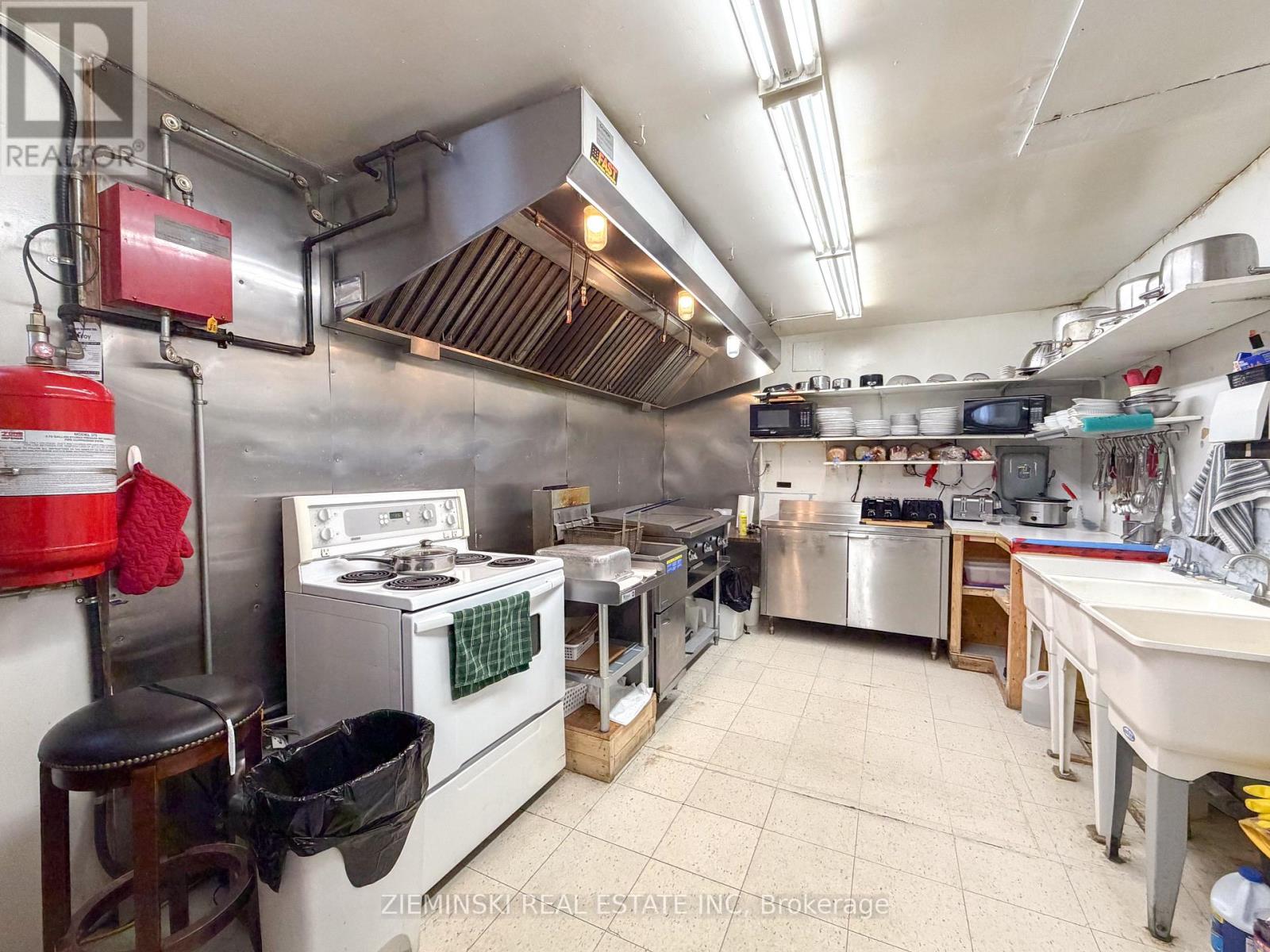 338 Main Street, Iroquois Falls, Ontario  P0K 1G0 - Photo 12 - T12949862