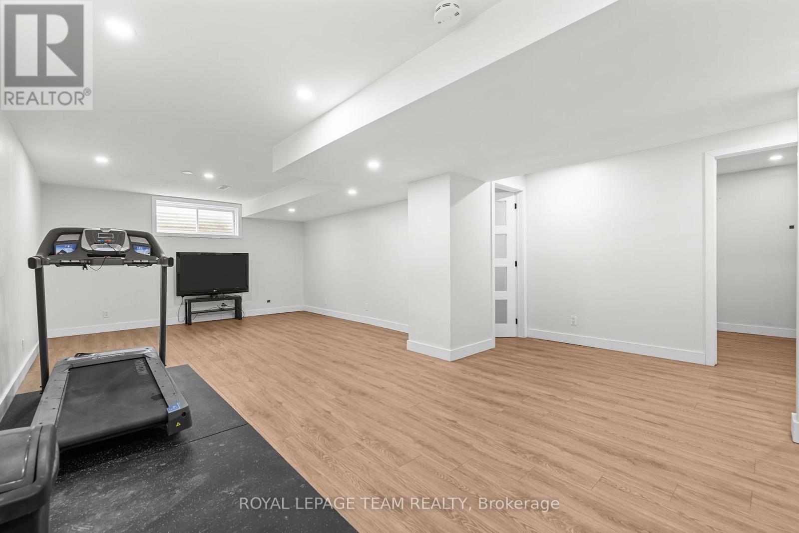 30 New Deighton Crescent, Ottawa, Ontario  K2G 6H6 - Photo 17 - X12949574