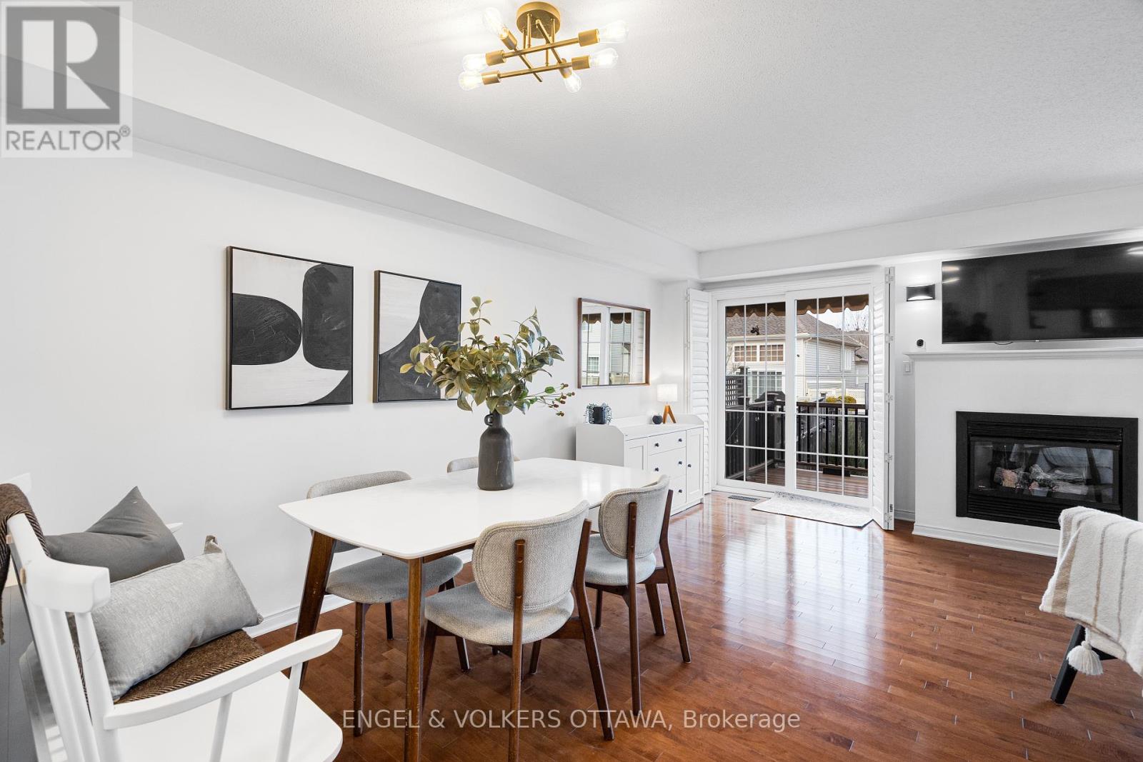 293 Silbrass Private, Ottawa, Ontario  K2J 5M6 - Photo 16 - X12949652