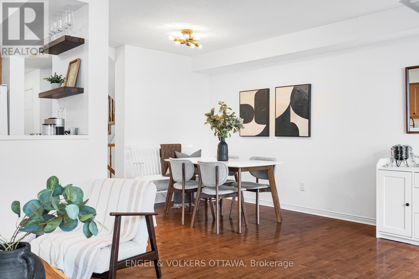 293 Silbrass Private, Ottawa, Ontario  K2J 5M6 - Photo 8 - X12949652