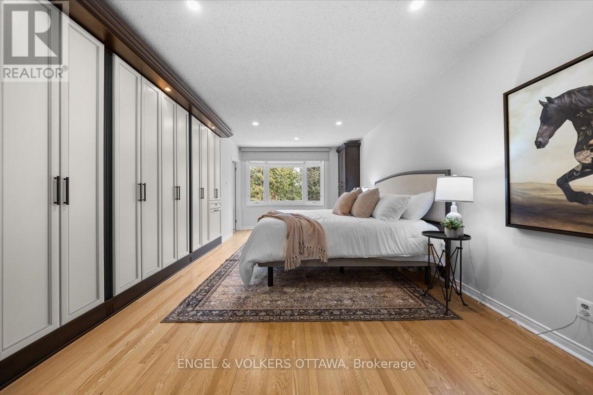 33 Okanagan Drive, Ottawa, Ontario  K2H 7E9 - Photo 28 - X12949692