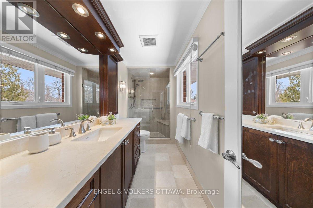 33 Okanagan Drive, Ottawa, Ontario  K2H 7E9 - Photo 31 - X12949692