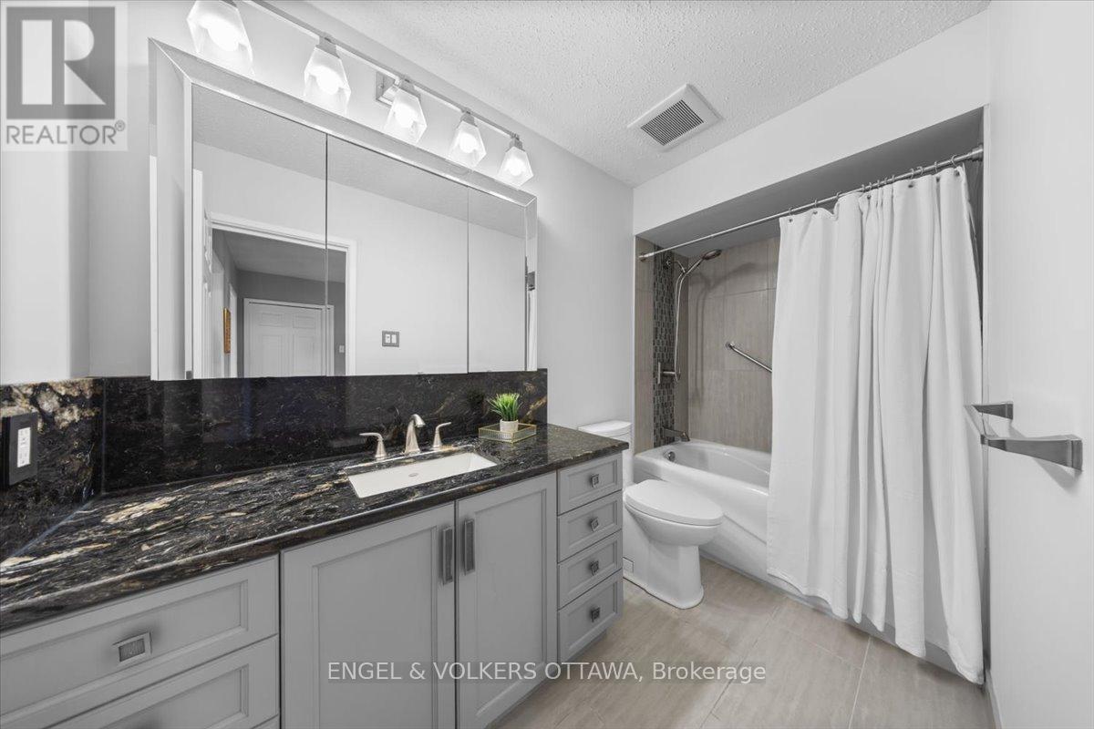 33 Okanagan Drive, Ottawa, Ontario  K2H 7E9 - Photo 34 - X12949692