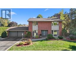 33 OKANAGAN DRIVE, ottawa, Ontario