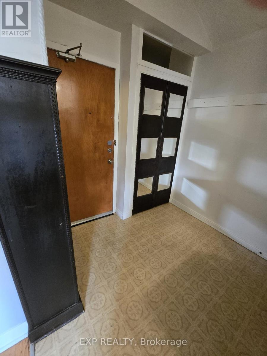 1119 Merivale Road, Ottawa, Ontario  K1Z 6B1 - Photo 36 - X12949696