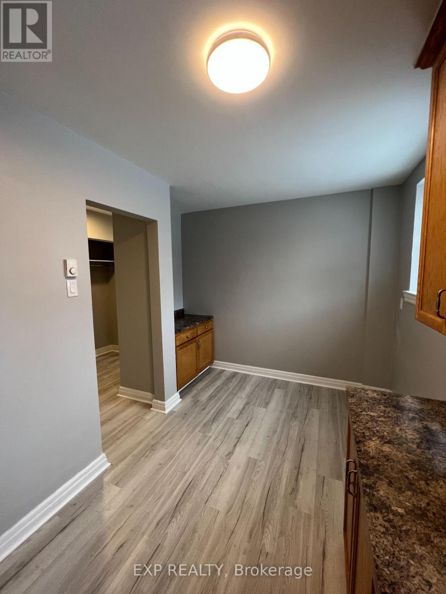 1119 Merivale Road, Ottawa, Ontario  K1Z 6B1 - Photo 4 - X12949696