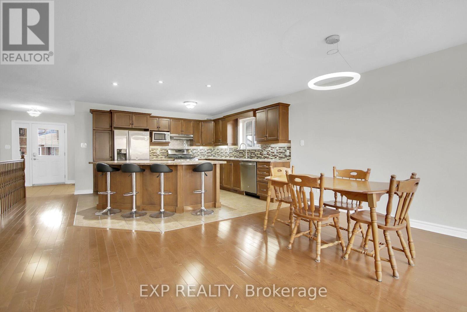 84 Comba Drive, Carleton Place, Ontario  K7C 4W2 - Photo 13 - X12949900