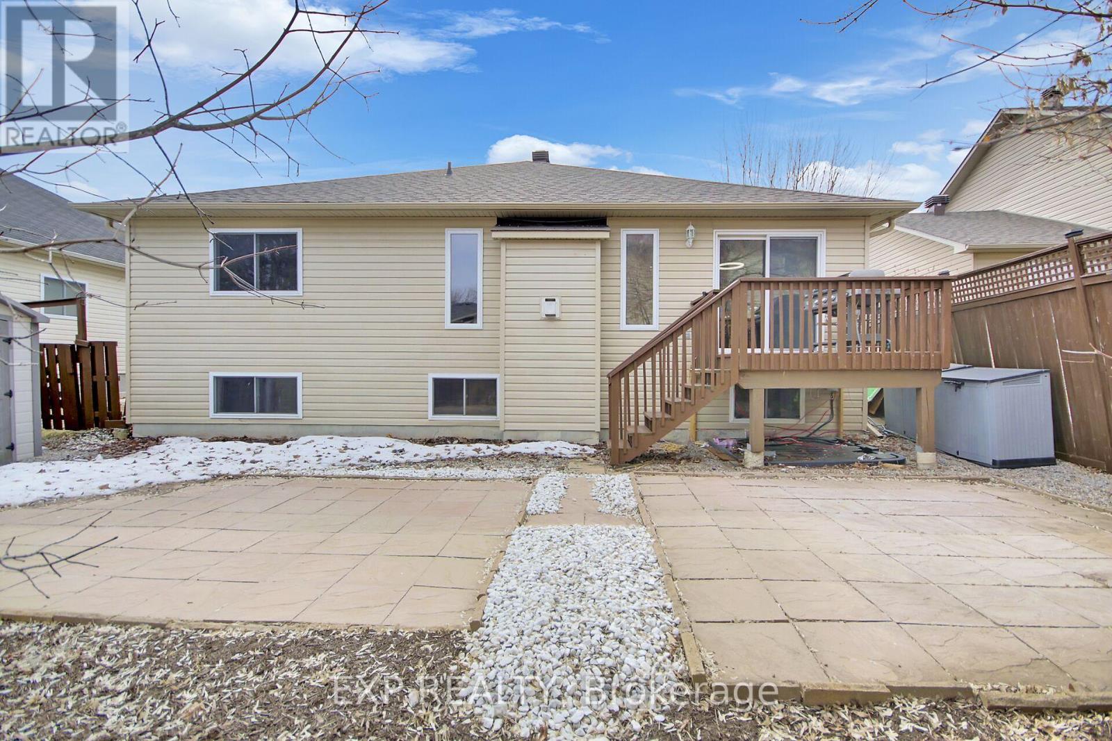 84 Comba Drive, Carleton Place, Ontario  K7C 4W2 - Photo 46 - X12949900