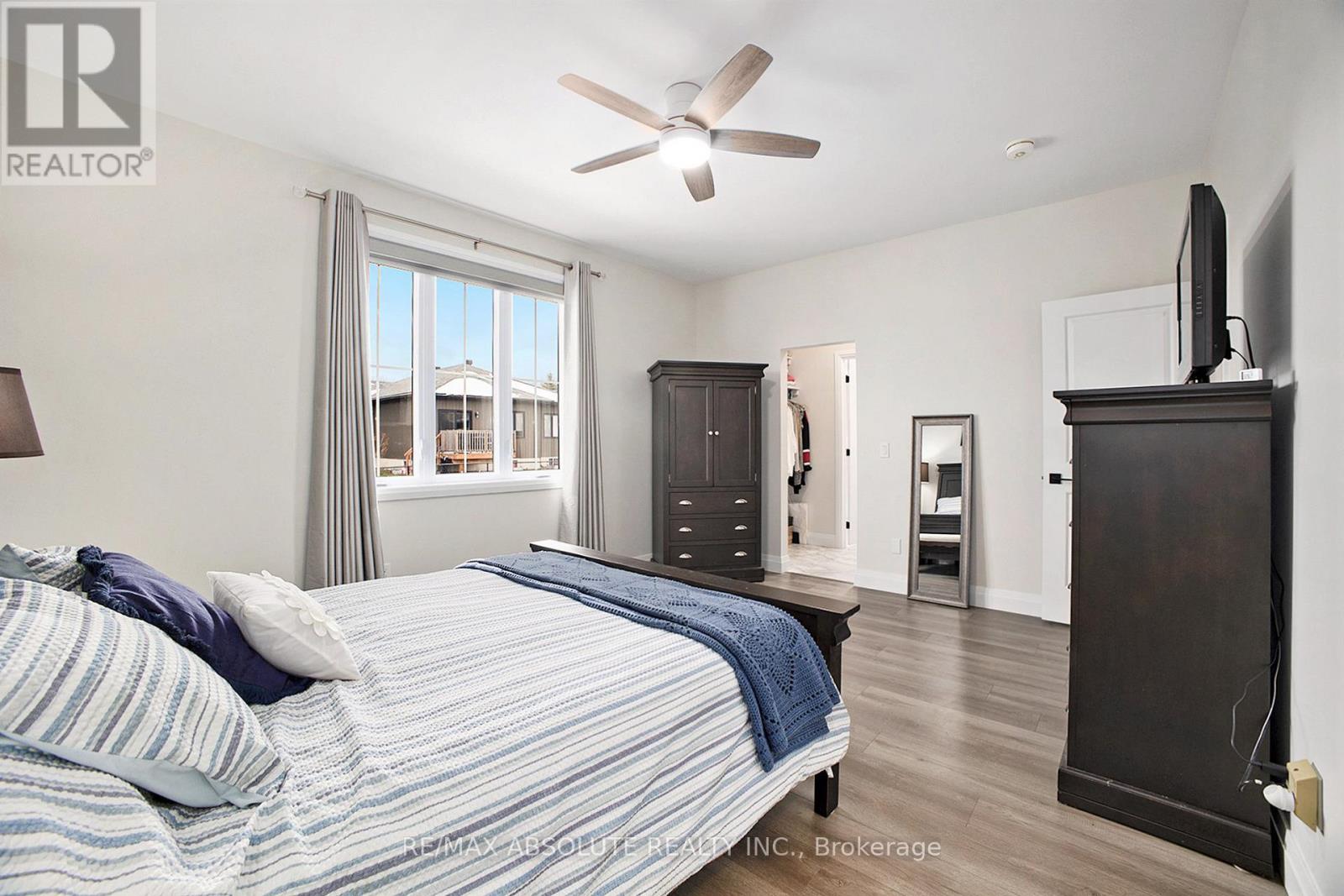 18 Morrison Drive, Whitewater Region, Ontario  K0J 1K0 - Photo 24 - X12949928